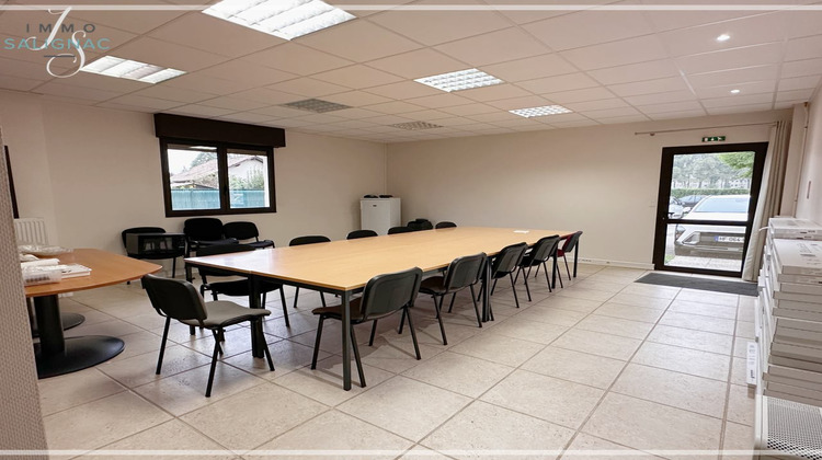 Ma-Cabane - Location Local commercial Bourg-en-Bresse, 60 m²