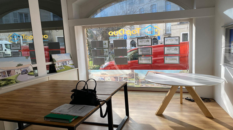 Ma-Cabane - Location Local commercial BOURG-EN-BRESSE, 52 m²