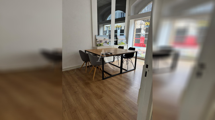 Ma-Cabane - Location Local commercial BOURG-EN-BRESSE, 52 m²