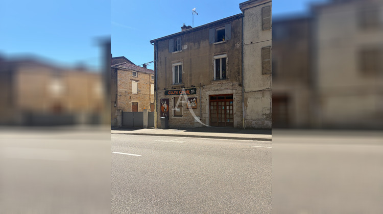 Ma-Cabane - Location Local commercial BOURG-EN-BRESSE, 88 m²