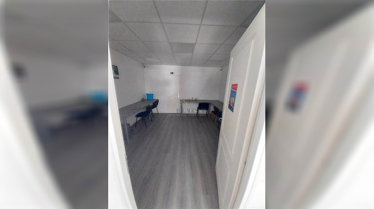 Ma-Cabane - Location Local commercial BOURGES, 0 m²