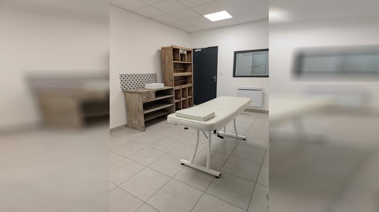 Ma-Cabane - Location Local commercial BOURGOIN JALLIEU, 15 m²