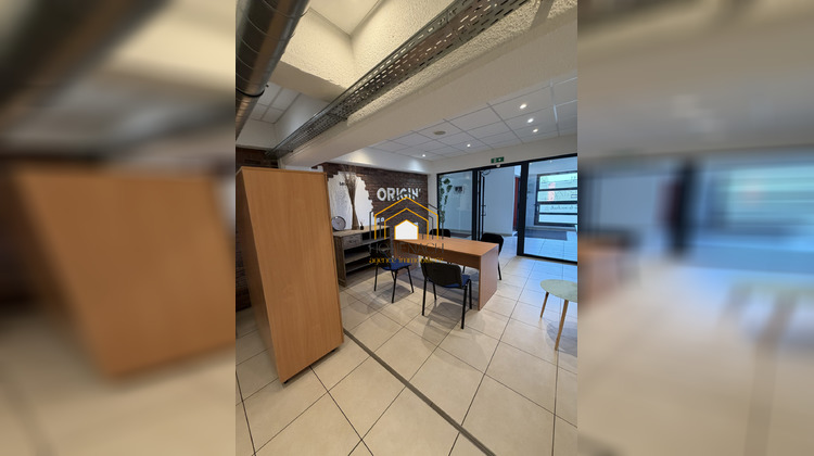 Ma-Cabane - Location Local commercial Bourgoin-Jallieu, 75 m²