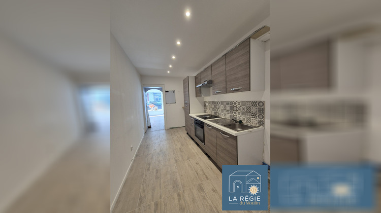 Ma-Cabane - Location Local commercial BOURGOIN-JALLIEU, 33 m²