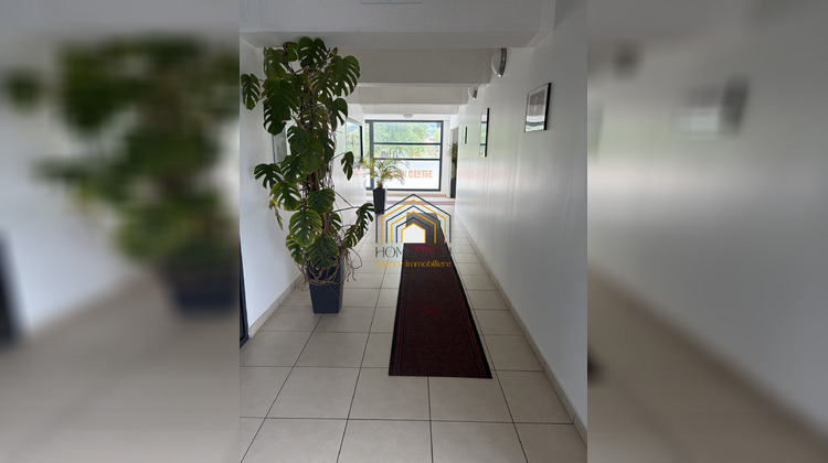 Ma-Cabane - Location Local commercial Bourgoin-Jallieu, 60 m²