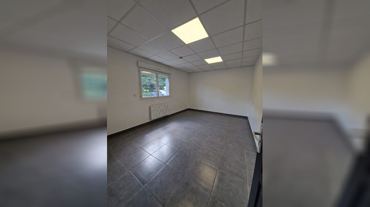 Ma-Cabane - Location Local commercial Bourguébus, 260 m²