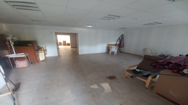 Ma-Cabane - Location Local commercial Boussy-Saint-Antoine, 118 m²