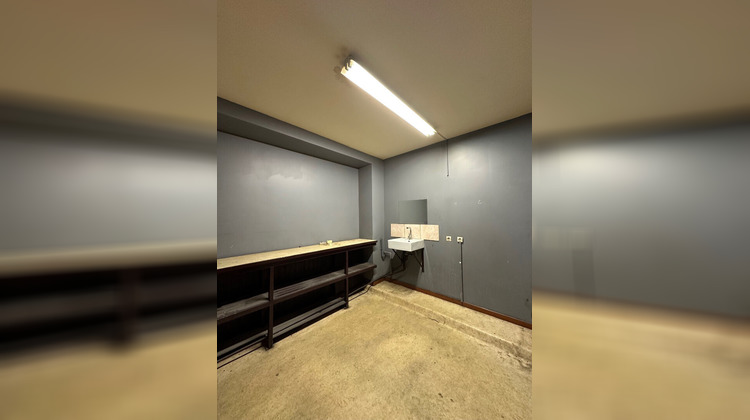 Ma-Cabane - Location Local commercial BOYER, 144 m²