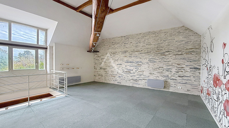 Ma-Cabane - Location Local commercial BRAIN-SUR-L'AUTHION, 128 m²