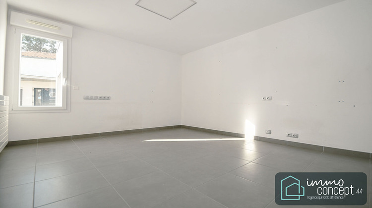 Ma-Cabane - Location Local commercial BRAINS, 80 m²