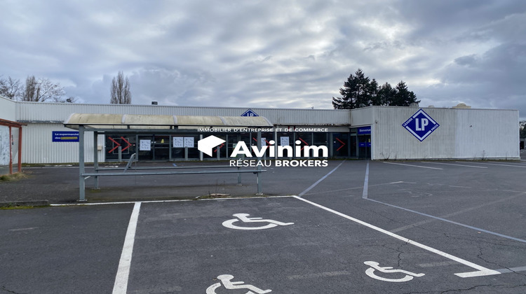 Ma-Cabane - Location Local commercial Brassac-les-Mines, 1750 m²