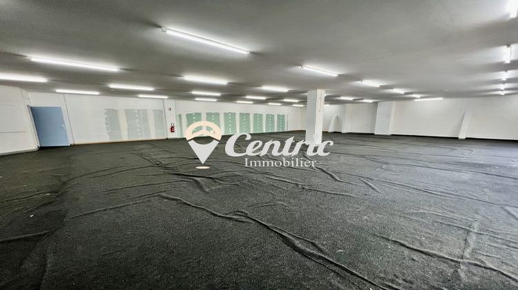 Ma-Cabane - Location Local commercial Bressuire, 254 m²