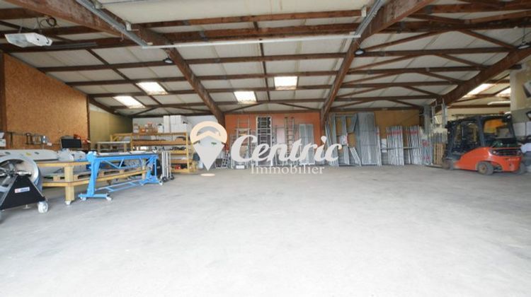 Ma-Cabane - Location Local commercial Bressuire, 300 m²