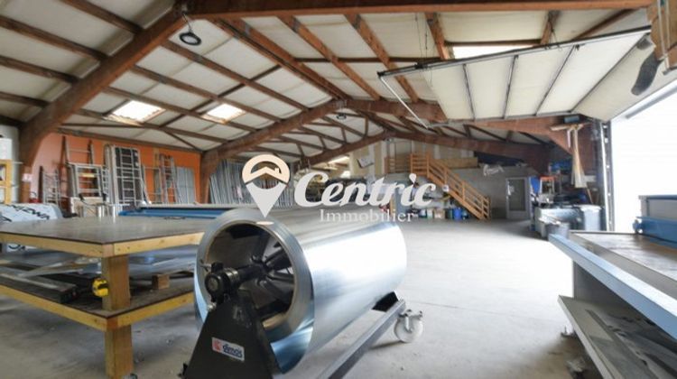 Ma-Cabane - Location Local commercial Bressuire, 300 m²