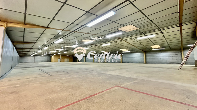Ma-Cabane - Location Local commercial Bressuire, 897 m²