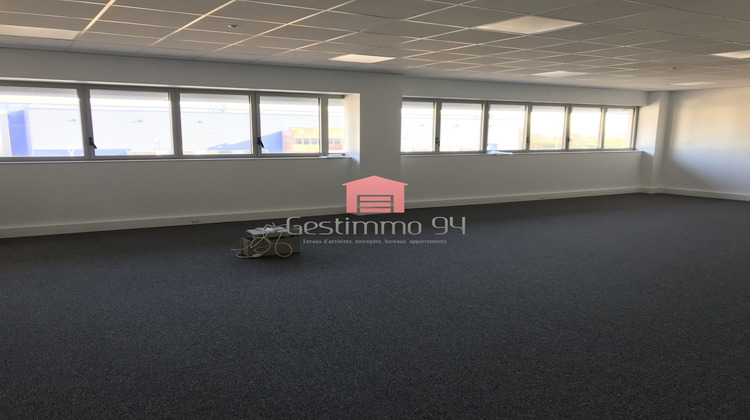 Ma-Cabane - Location Local commercial Bretigny sur orge, 450 m²