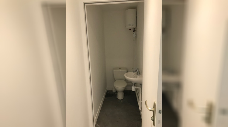 Ma-Cabane - Location Local commercial BRETTEVILLE-SUR-ODON, 150 m²