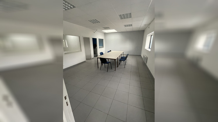 Ma-Cabane - Location Local commercial Bretteville-sur-Odon, 1200 m²