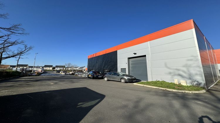 Ma-Cabane - Location Local commercial Breuillet, 596 m²