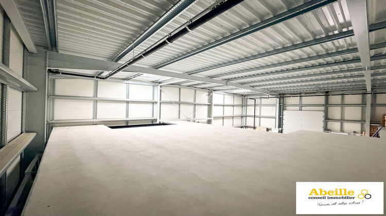 Ma-Cabane - Location Local commercial Breuillet, 403 m²