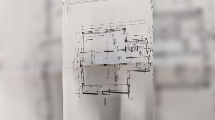 Ma-Cabane - Location Local commercial Brie-Comte-Robert, 900 m²