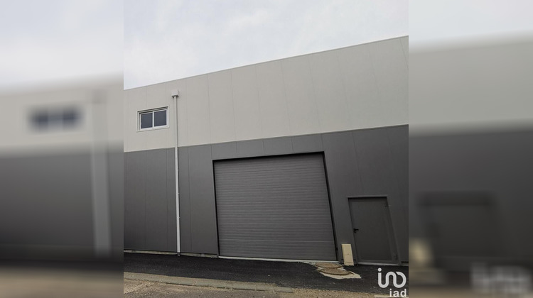 Ma-Cabane - Location Local commercial Brie-Comte-Robert, 125 m²