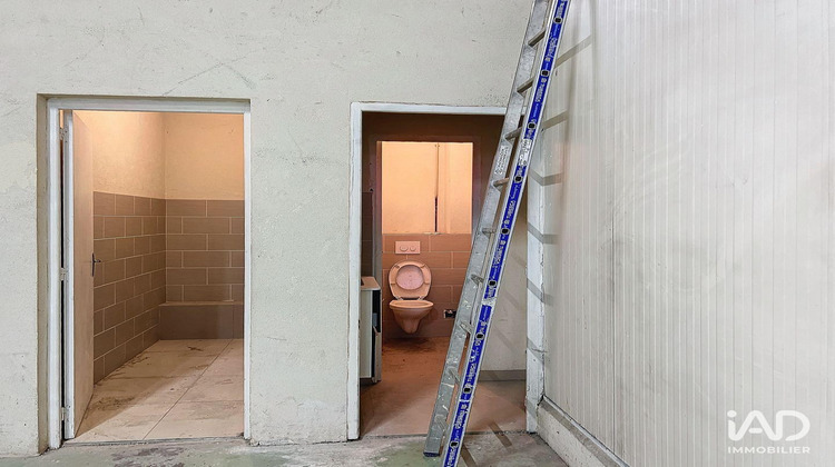 Ma-Cabane - Location Local commercial Brie-Comte-Robert, 100 m²