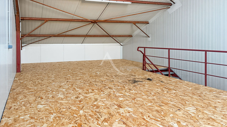 Ma-Cabane - Location Local commercial BRIE-COMTE-ROBERT, 85 m²