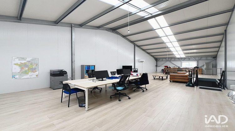 Ma-Cabane - Location Local commercial Brie-Comte-Robert, 255 m²