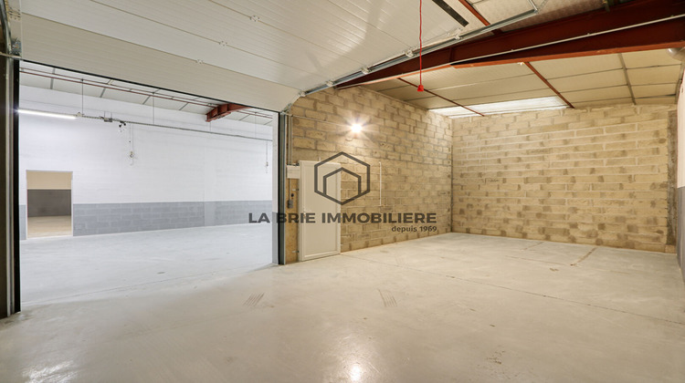 Ma-Cabane - Location Local commercial BRIE-COMTE-ROBERT, 42 m²