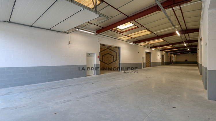 Ma-Cabane - Location Local commercial BRIE-COMTE-ROBERT, 42 m²