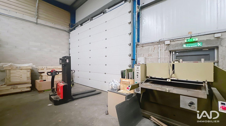 Ma-Cabane - Location Local commercial Brie-Comte-Robert, 255 m²