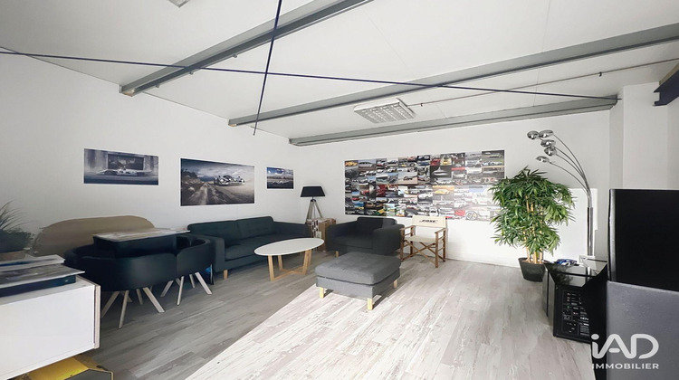 Ma-Cabane - Location Local commercial Brie-Comte-Robert, 315 m²