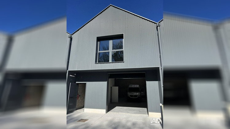 Ma-Cabane - Location Local commercial Brie-Comte-Robert, 135 m²