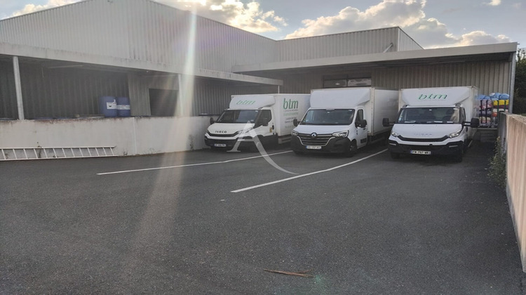 Ma-Cabane - Location Local commercial BRISSAC-QUINCE, 800 m²