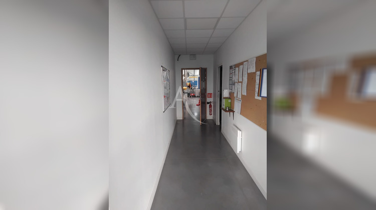 Ma-Cabane - Location Local commercial BRISSAC-QUINCE, 800 m²