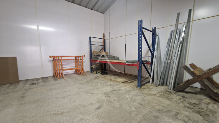 Ma-Cabane - Location Local commercial BRISSAC-QUINCE, 59 m²