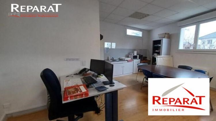 Ma-Cabane - Location Local commercial Brive-la-Gaillarde, 70 m²