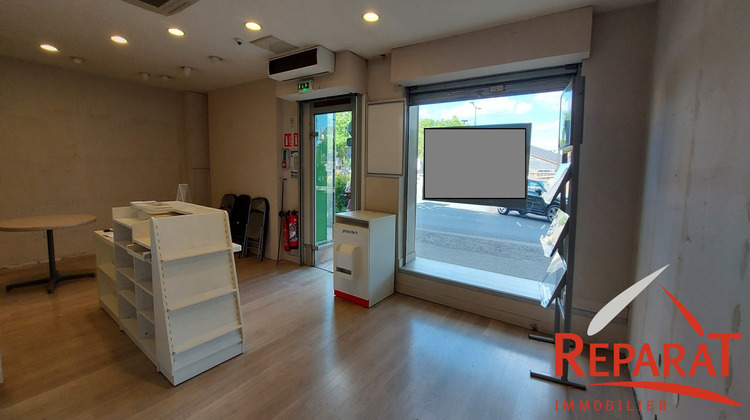 Ma-Cabane - Location Local commercial Brive-la-Gaillarde, 64 m²