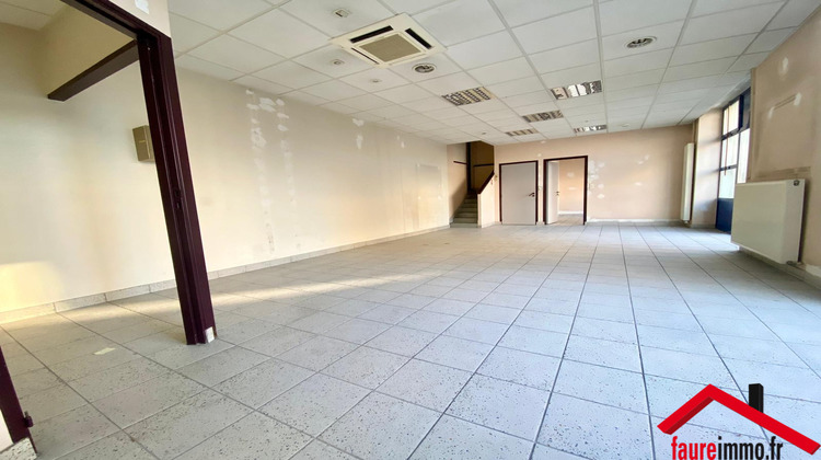 Ma-Cabane - Location Local commercial Brive-la-Gaillarde, 111 m²