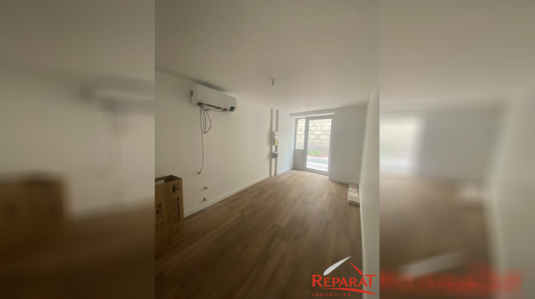 Ma-Cabane - Location Local commercial Brive-la-Gaillarde, 50 m²