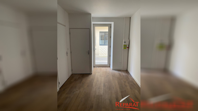 Ma-Cabane - Location Local commercial Brive-la-Gaillarde, 50 m²