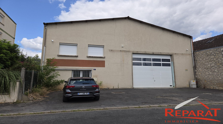Ma-Cabane - Location Local commercial Brive-la-Gaillarde, 370 m²