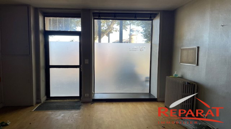 Ma-Cabane - Location Local commercial Brive-la-Gaillarde, 36 m²