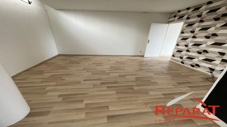 Ma-Cabane - Location Local commercial Brive-la-Gaillarde, 55 m²