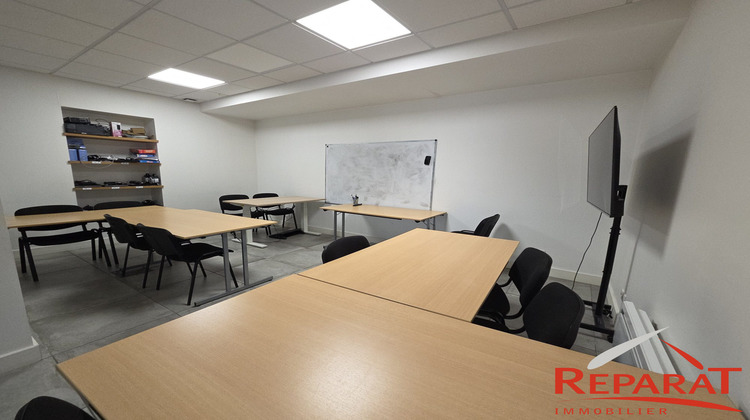 Ma-Cabane - Location Local commercial Brive-la-Gaillarde, 48 m²
