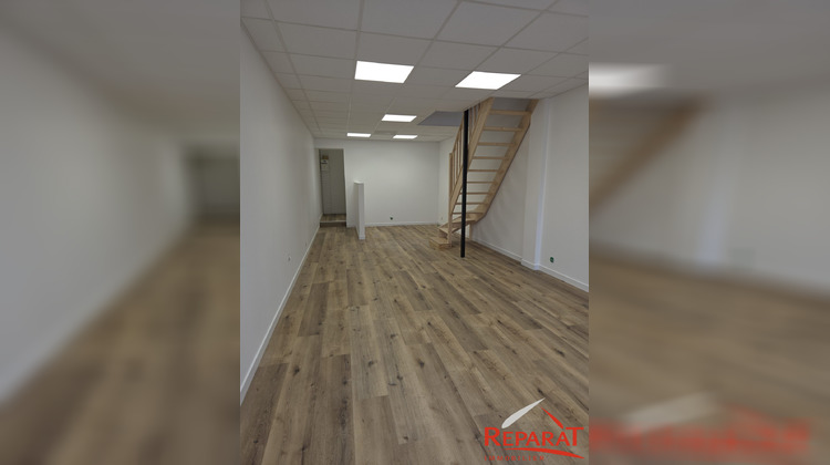 Ma-Cabane - Location Local commercial Brive-la-Gaillarde, 80 m²