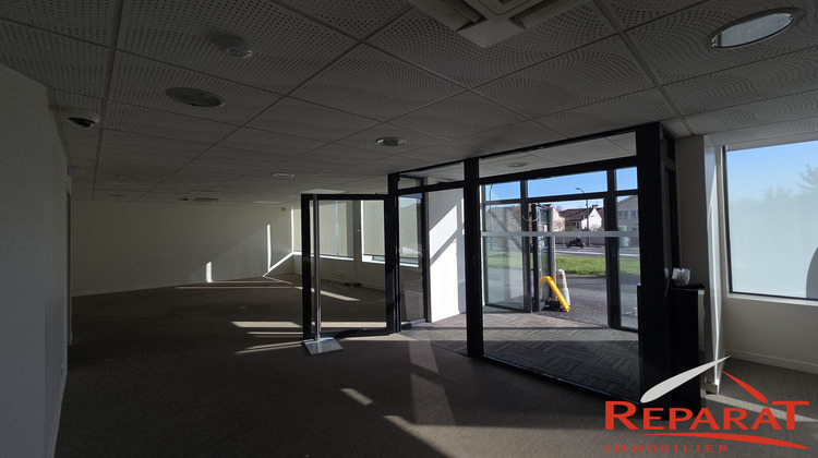 Ma-Cabane - Location Local commercial Brive-la-Gaillarde, 140 m²