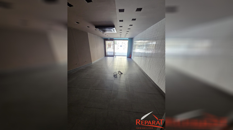 Ma-Cabane - Location Local commercial Brive-la-Gaillarde, 101 m²