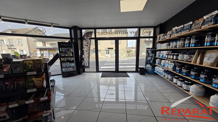 Ma-Cabane - Location Local commercial Brive-la-Gaillarde, 75 m²